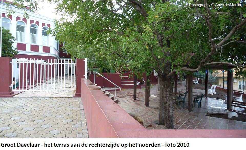 27. Groot Davelaar terras aan de rechterzijde 2010